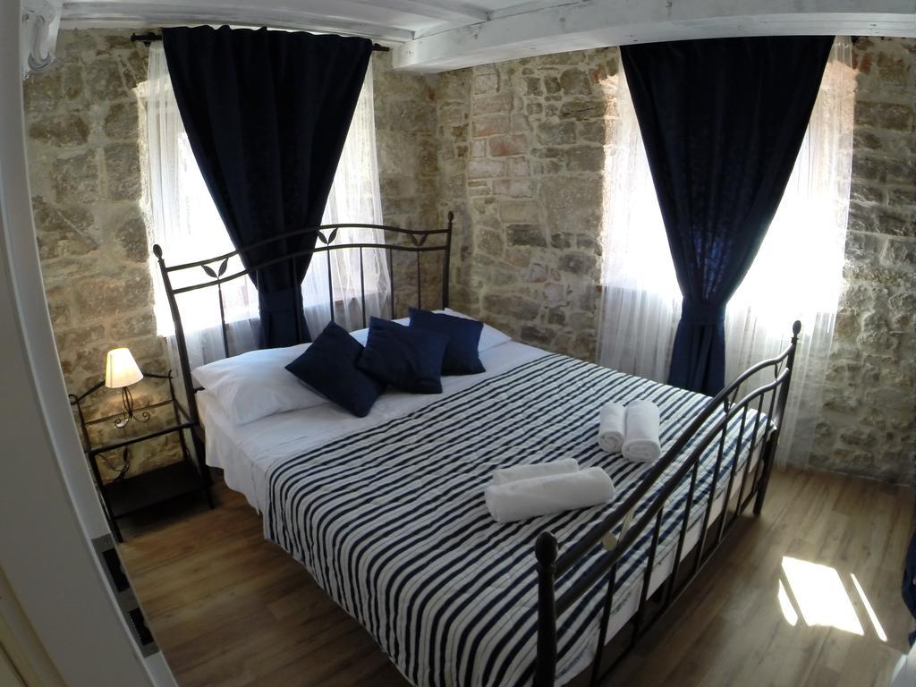 Porta Aurea Apartment Сплит Стая снимка